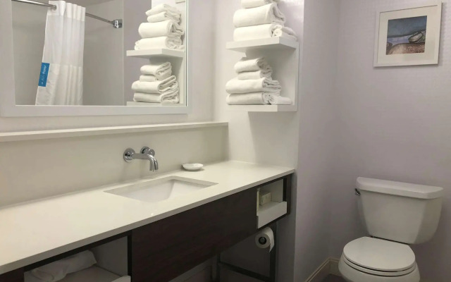 Hampton Inn Youngstown-North