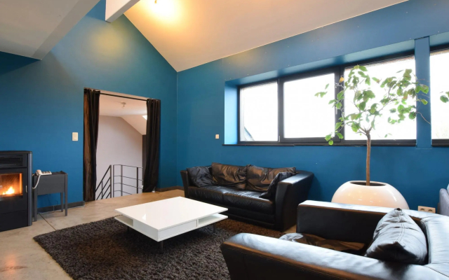 Luxury Cottage in Vaux-sur-Sure with Sauna and Jacuzzi - фото 2