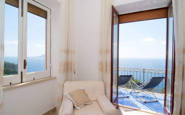 Don Luigino - Capri View