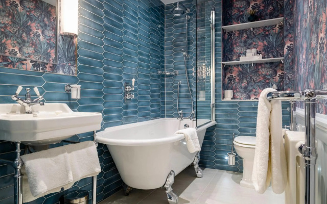 The Queensberry Hotel