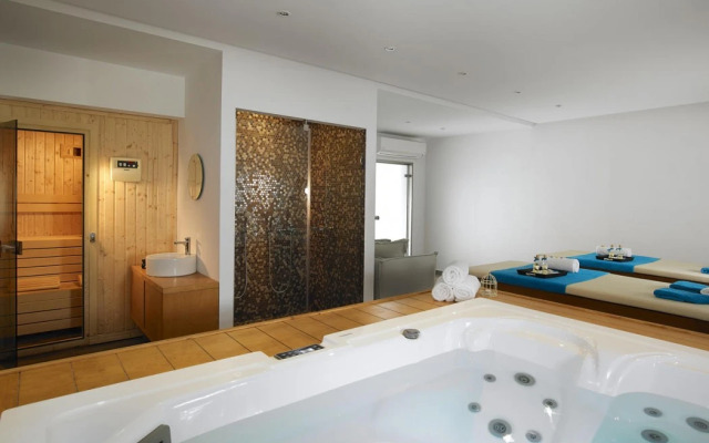 Anemos Luxury Grand Resort