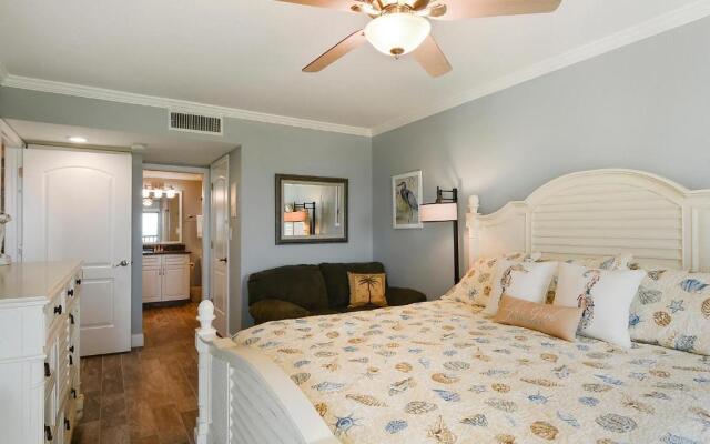 Land's End 10-302 Beach Front - Premier