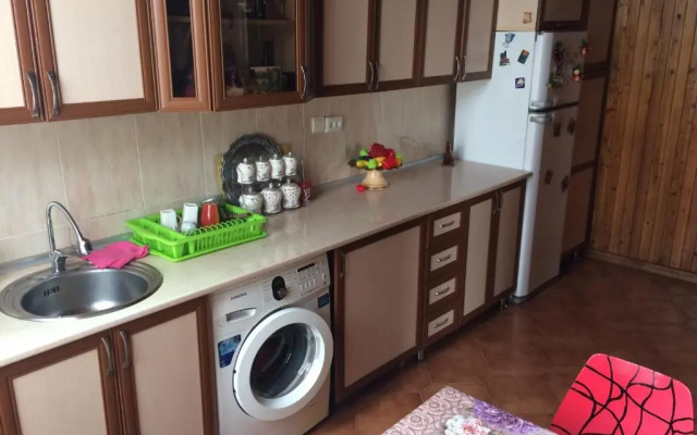 Guest House on Kostava 23