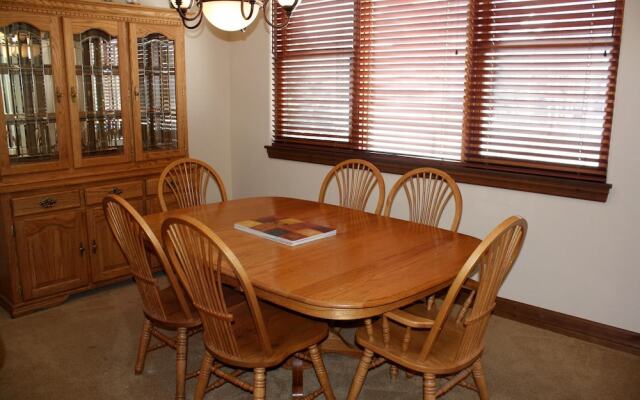 Highland Greens 17 By Peak Property Management