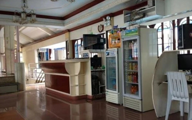 Famous Pension House II