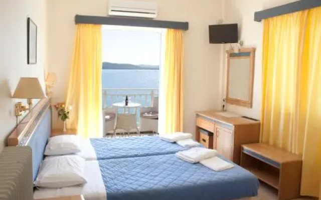 Captain Stavros Hotel