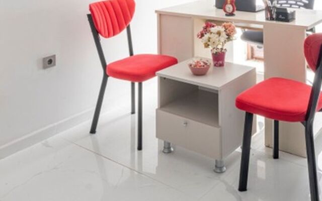 The Rent Tent Suite 23