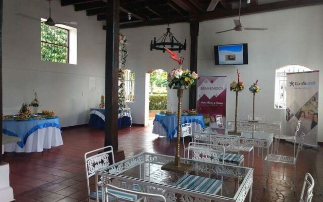 Hotel Los Puentes