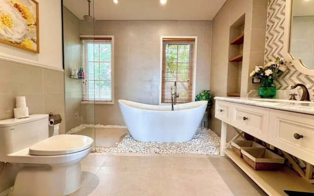 Refined Phan Thiet - Novaworld Villas
