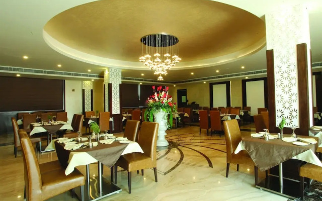 Wingston A Treehouse Hotel-Goverdhan