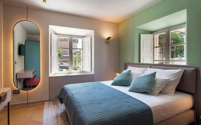 Spindler Luxury rooms by DuHomes