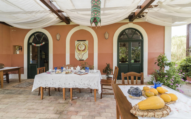 Country House Araba Phoenix