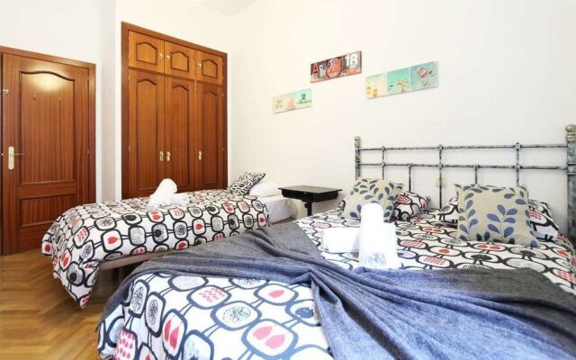 Silver Apartments Imperial