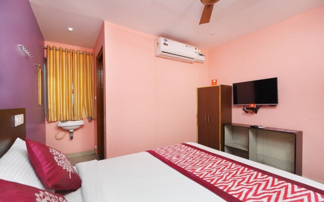 Oyo 6637 Hotel Bvn Grand