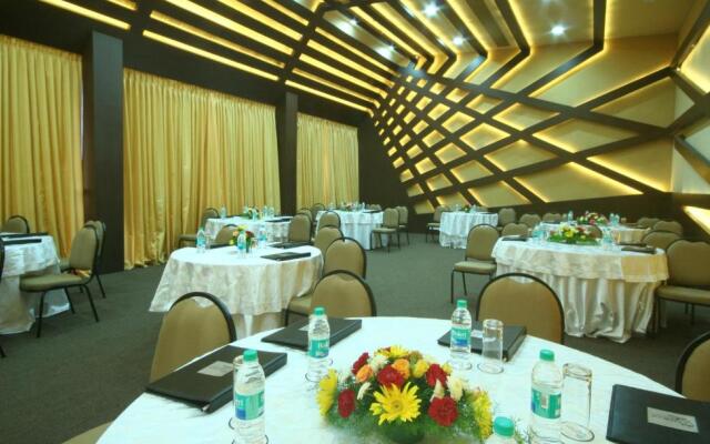 The Golden Crown Hotel & Spa, Colva