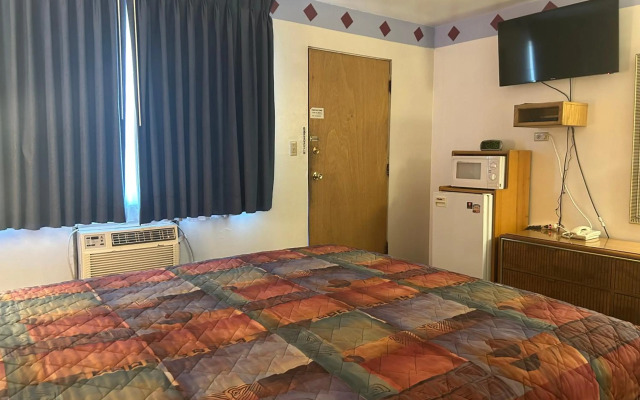 Oregon Trail Motel By Townhouse Ontario Or