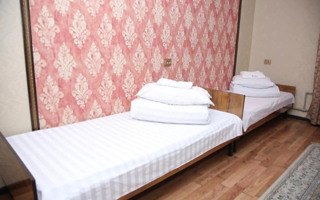 MEDI Guest House