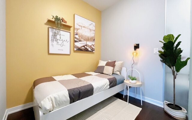 SkyTree Modern Suites