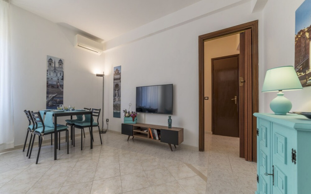 San Giovanni Apartment with Balcony