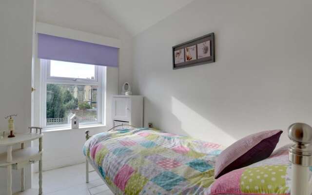 Bright Holiday Home in Broadstairs With Garden