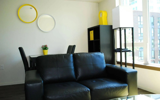 Seattle Center Luxury Suites by NSpire