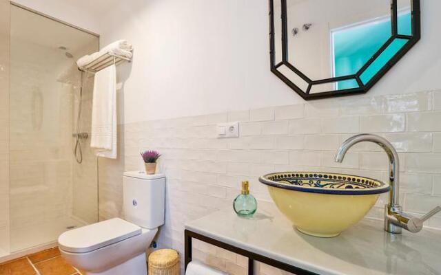 Oyo Apartamentos Enmedio