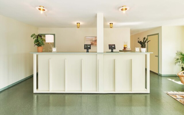 Greenporter Hotel