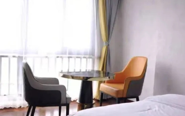 Yijia Homestay (Shanghai Jiangqiao Wanda Shop)