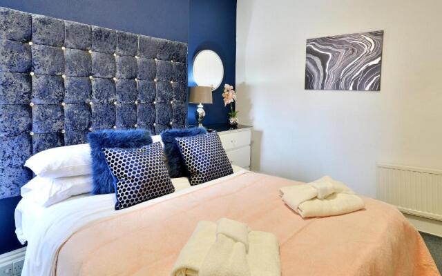 Rooms at 153 ROOM ONLY