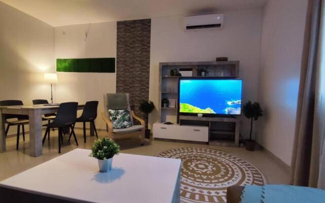 LA88 Belmonte Apartment