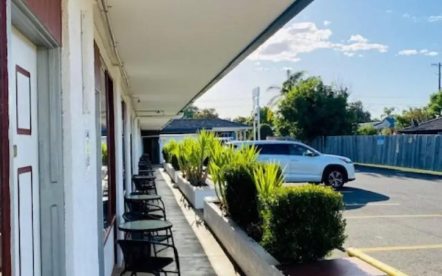 Tamworth Budget Motel – Outside – Tamworth