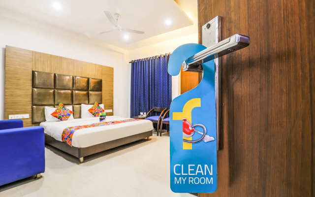 FabHotel The Residency DLF Galleria