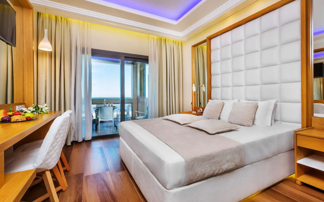 Porto Marine Hotel