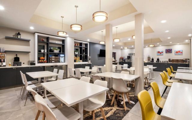 Microtel Inn & Suites by Wyndham Mont Tremblant