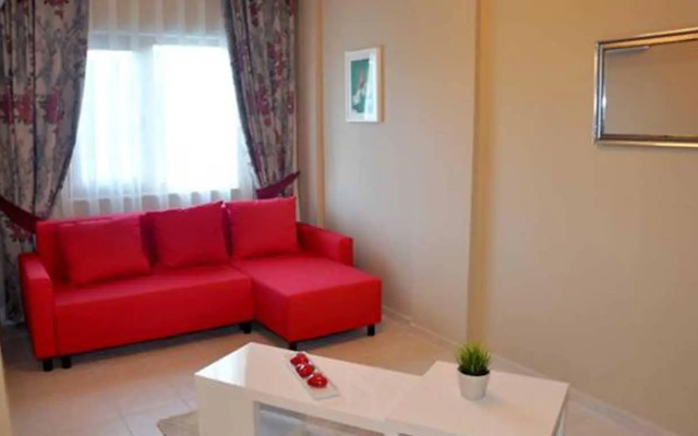 Liona Residence