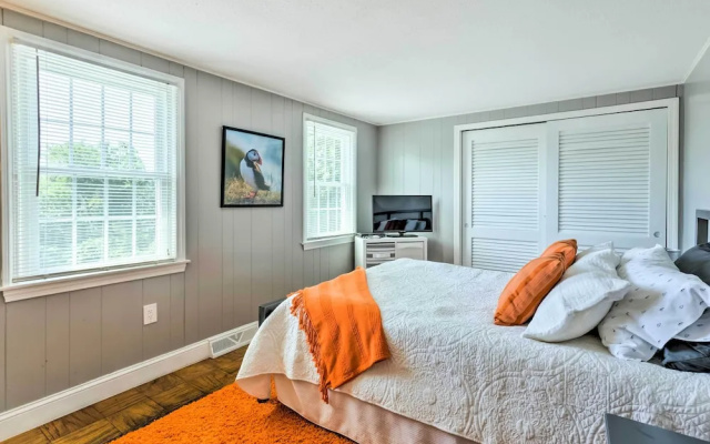 Fantastic Plymouth House w/ Deck & Ocean Views!