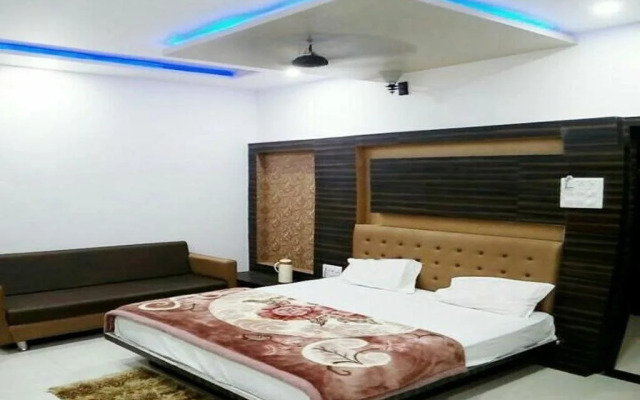 Hotel Naman Palace