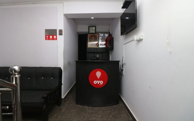 OYO 9809 Hotel Shree Residency