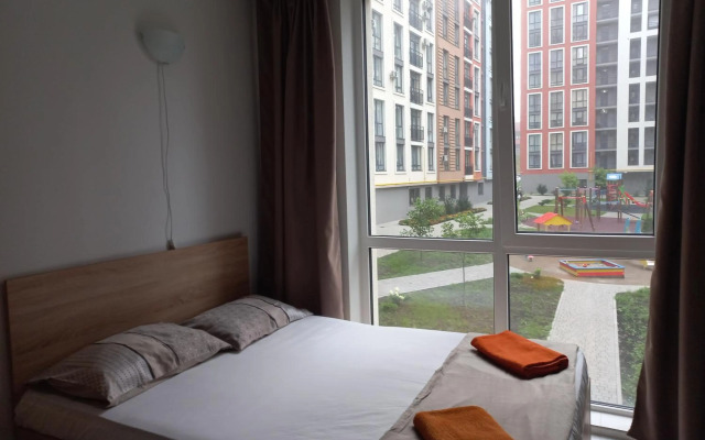 Смарт студио на шевченка 60 семицвіт