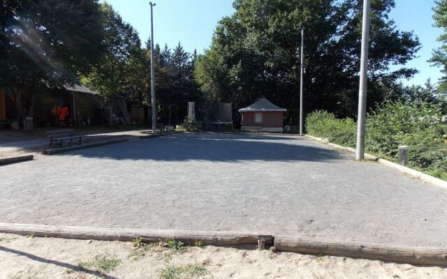 Les Chalets du Camping St Etienne