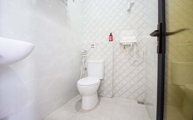 RedDoorz Plus near JCM Yogyakarta 2