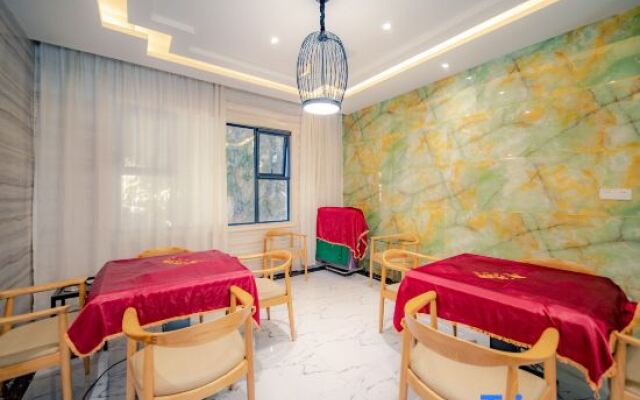 Dexiju Hotel Shennongjia