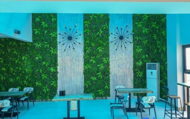 Diamond Pearl Hotel