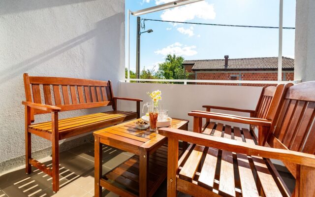 Apartments Maialena-modernly Furnished and With Nice Garden