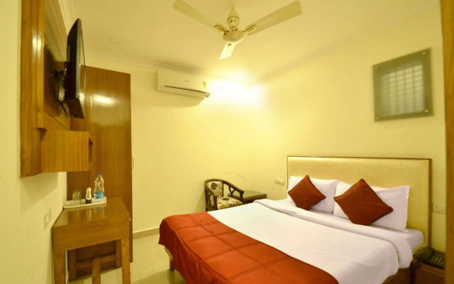 Hotel Golden Inn