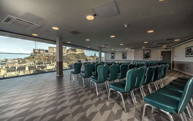 DoubleTree by Hilton Edinburgh City Centre