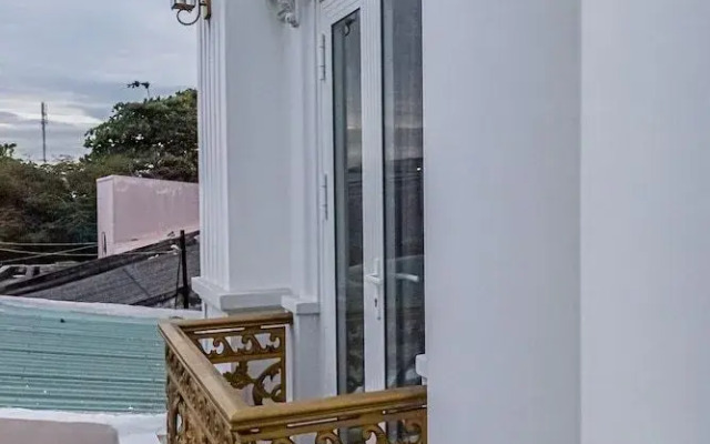 Yurii Hotel