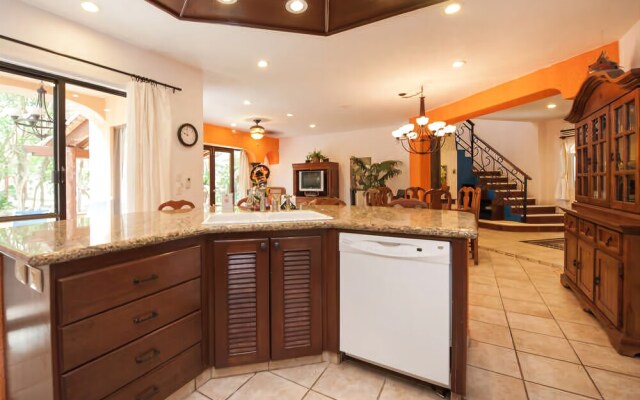 Casa Bella Vista by Playa Paradise