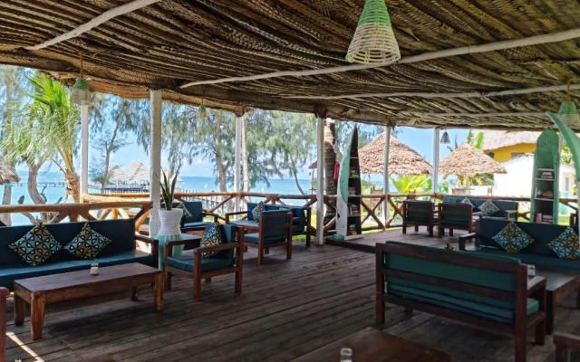 Paradise Beach Resort