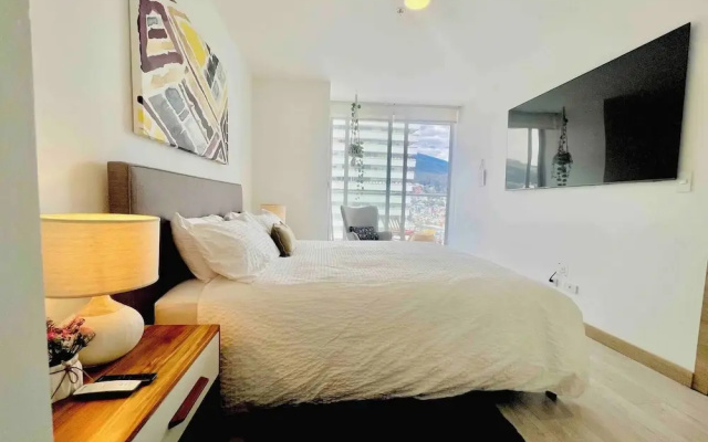 Beautiful Apt-balcony in La Carolina 70 Qled TV